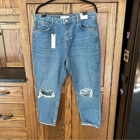 Topshop | Double Ripped Mom Jeans in Mid Medium Blue Wash | size 34 x 28‎ - Picture 6 of 11